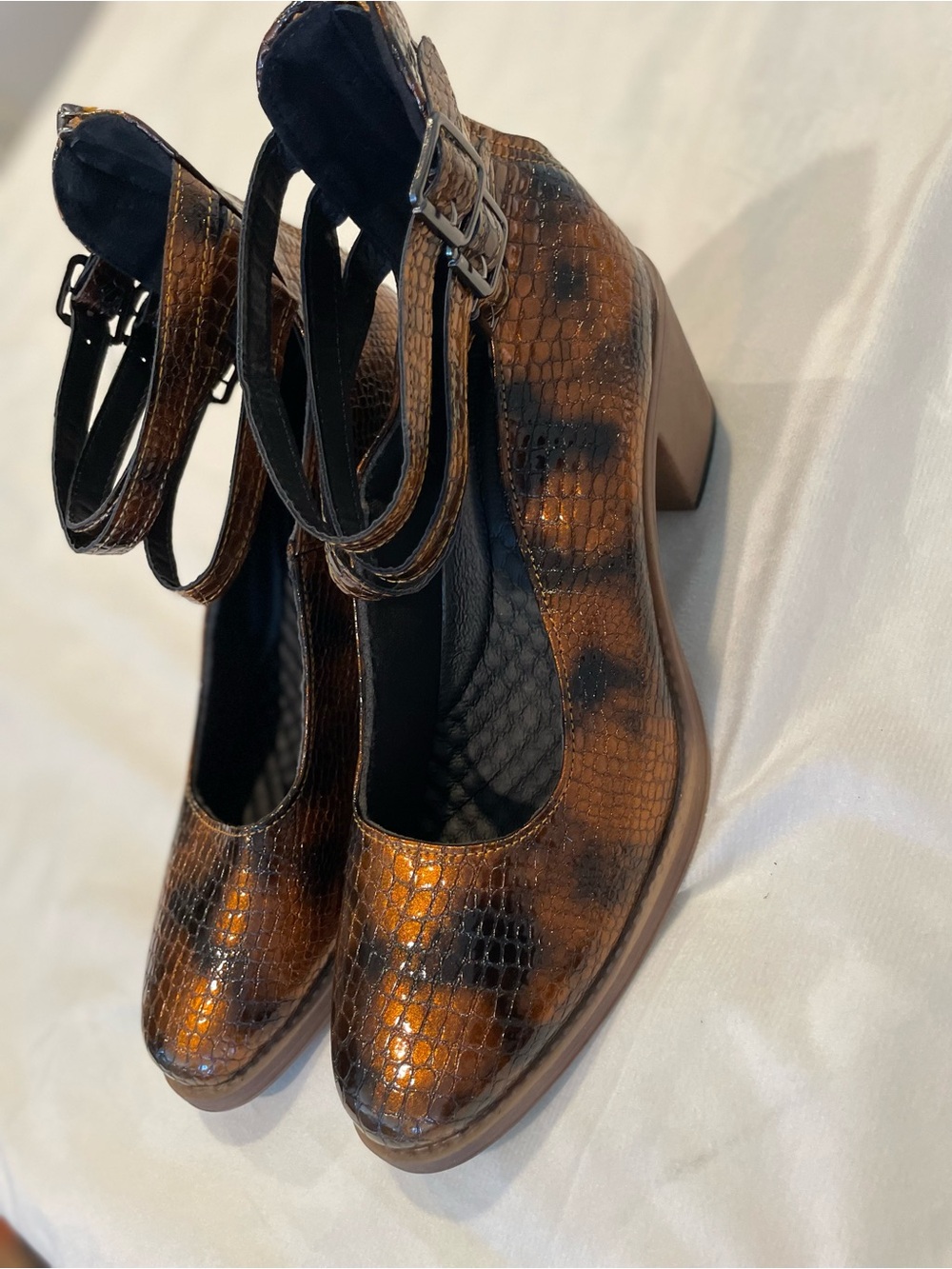 Metallic Bronze Crocodile Embossed Ankle Mary Jane Block Heel Size 40